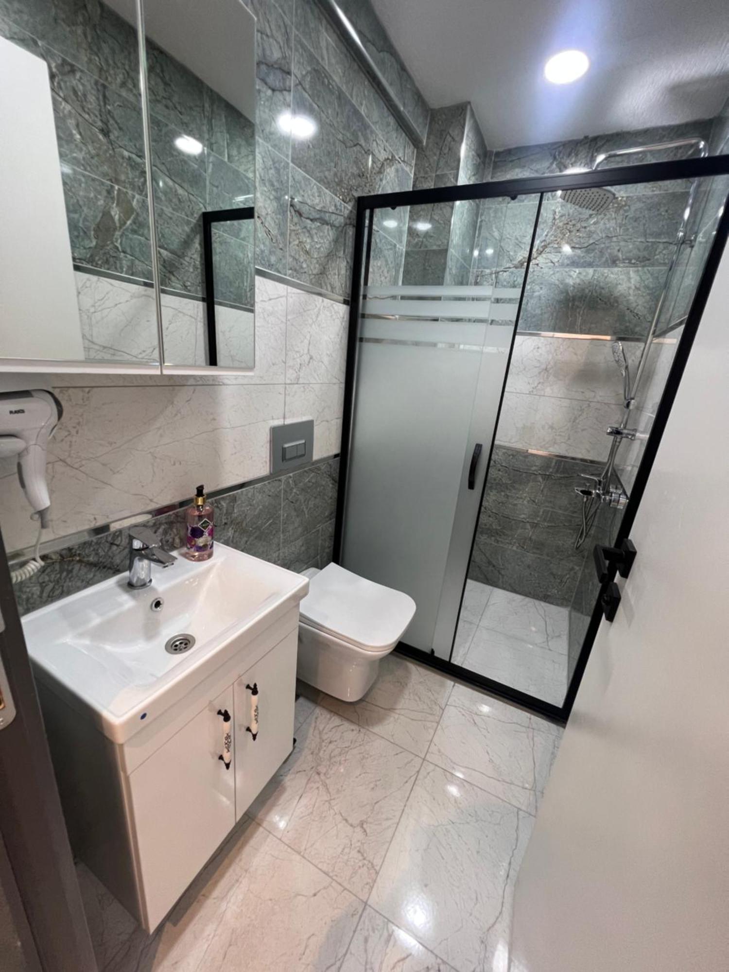 Feycem Suites Hotel Istanbul Exteriör bild