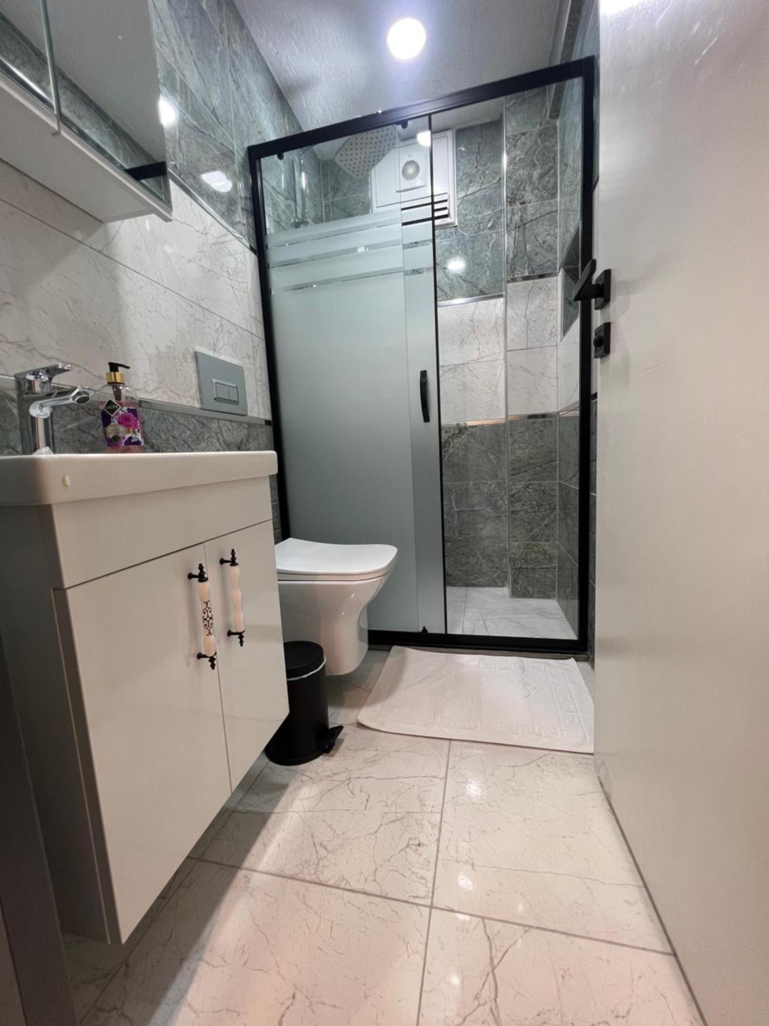 Feycem Suites Hotel Istanbul Exteriör bild